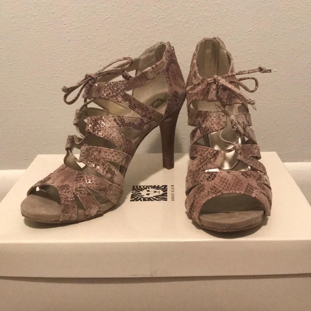 Anne Klein open toed sandals with box!